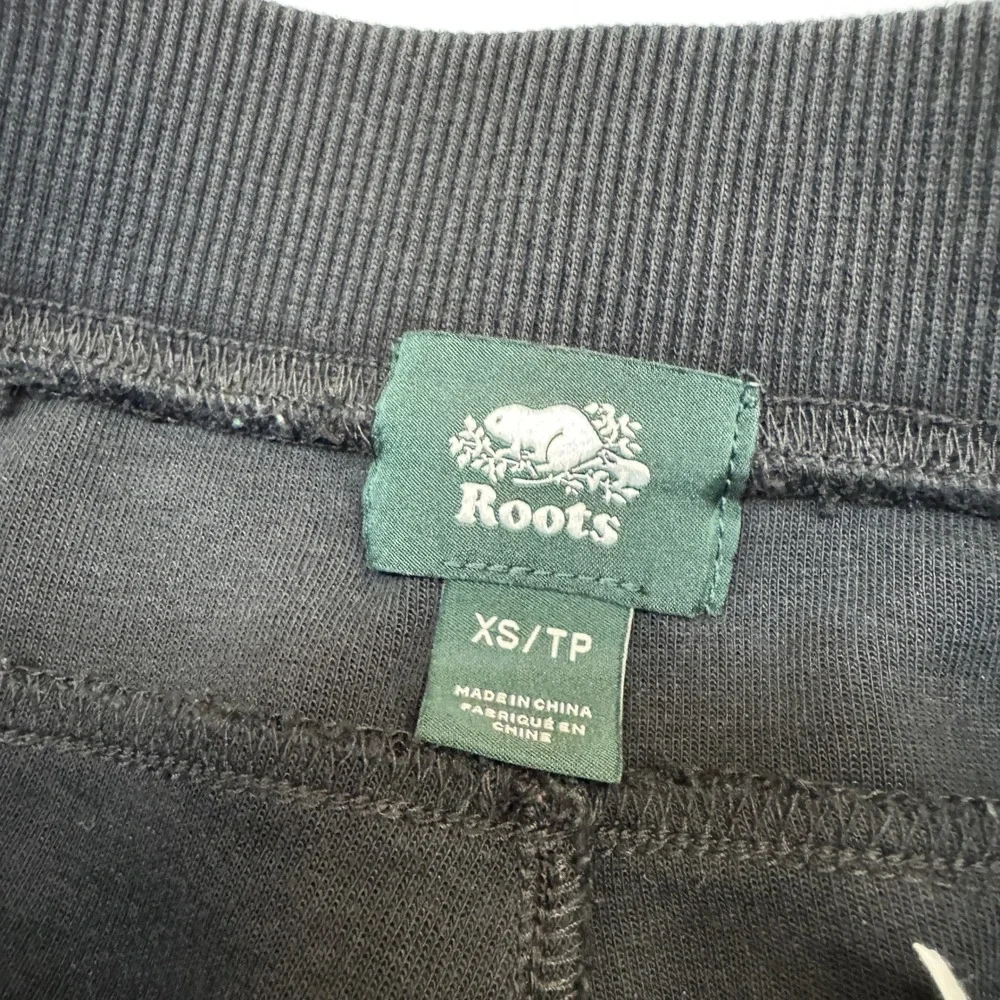 Roots Sweatpants Womens XS Black Athleisure Gorpcore Loungewear